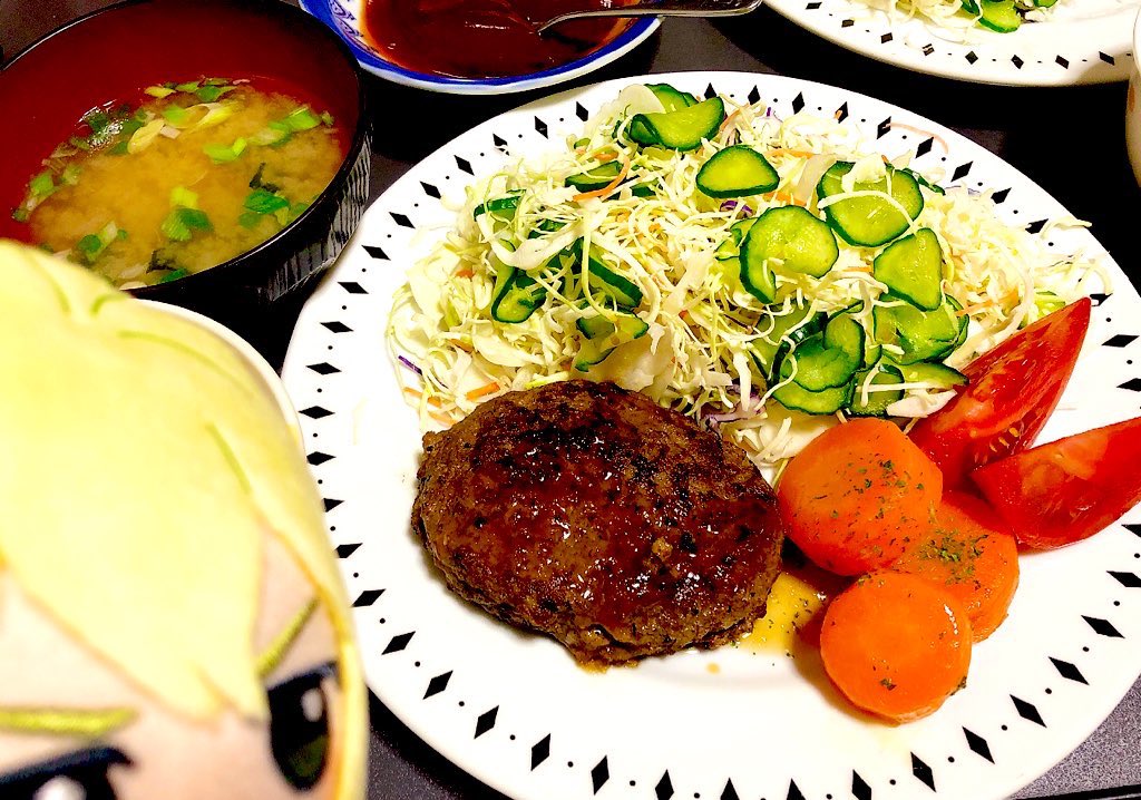 とーや tweet media