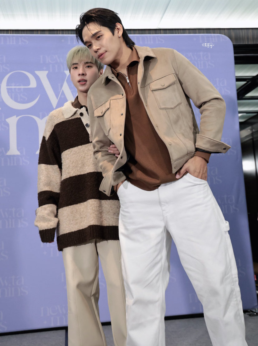 #LYT 🦔روان tweet media