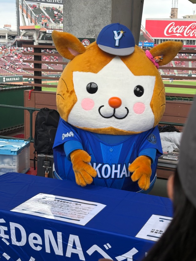 律（りつ） tweet media