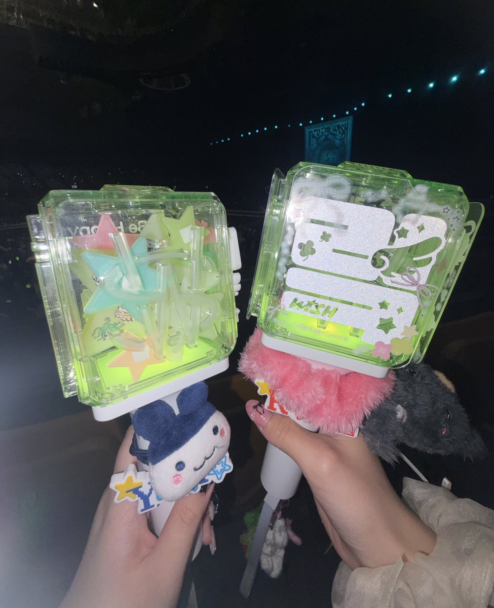Miwayshi's tweet photo. 아워위시또하자…. https://t.co/3kgjjIUfOL