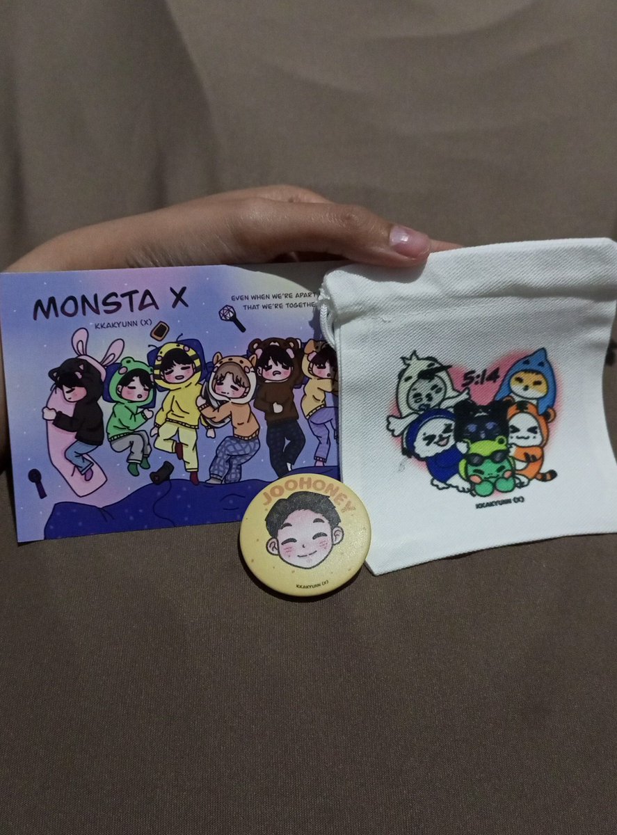 Jodohjoohoney's tweet photo. Thank you freebiesnya ❤️❤️ @kkakyunn 

Dapat honey 🥰🥰 https://t.co/ty3TGDJPg8