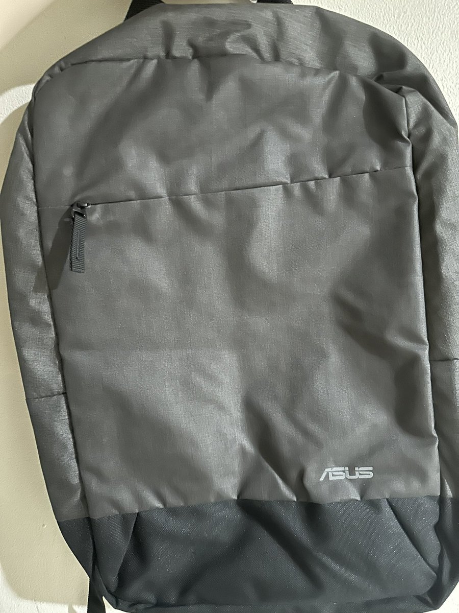 Wts lfb ph

ASUS Vivobook laptop X1605VA-MB262WS

- only used for basic admin tasks and web browsing
- used for less than 2years
- all original parts + box and bag

Loc: dvo
Mod: can do meet up if from dvo or LBC 

Feel free to DM for more info!