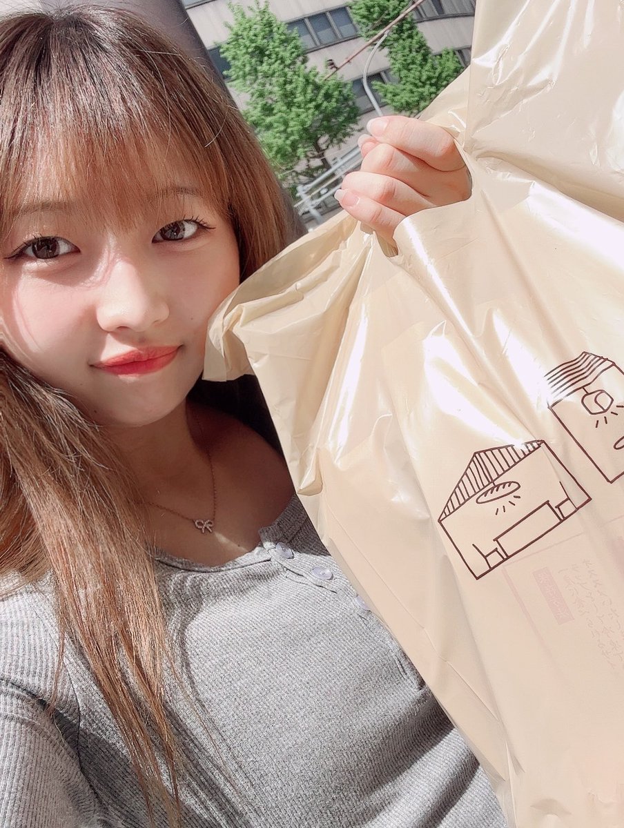 夢咲るいか tweet media