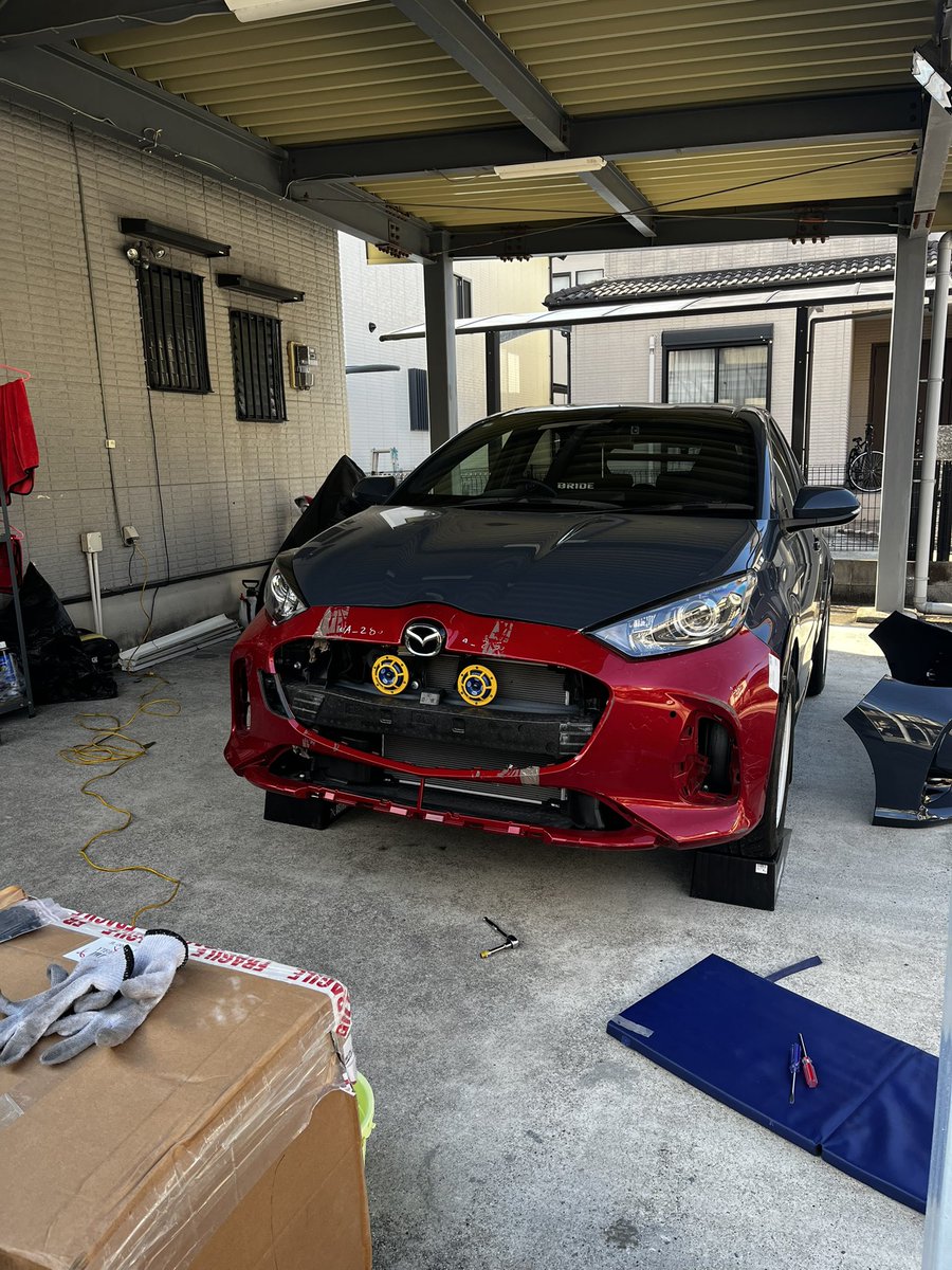 3Alto6's tweet image. 【固定用】
トヨタヤリスをマツダヤリス（mazda2hybrid）にする為に散財中
時間かかるけど完成までお待ちください🙏
 #YARIS  #MAZDA2HYBRID  #TOYOTA #MAZDA