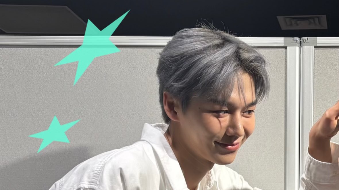 minexx___'s tweet photo. TUNEXX Day2*.+ﾟ
정말 좋았어...
 #TUNEXX https://t.co/56ISQA8aJq