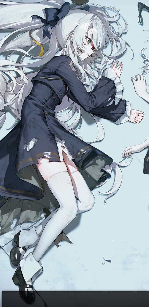 今まで隠れて見えなかったけどネオネオンの靴まんまプリンセスなんですね