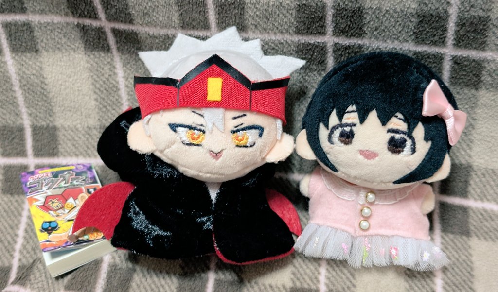 【自作ぬい注意】
じゃ〜ん！
天子ちゃんちびぬい完成から1か月以上経ってしまいましたが、なんとかゴクオーくんちびぬいも完成しました👅
衣装はこれからですが、達成感！