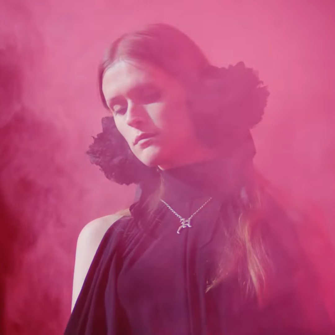 club cain tweet media