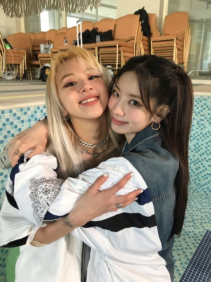 curt kobain tweet media