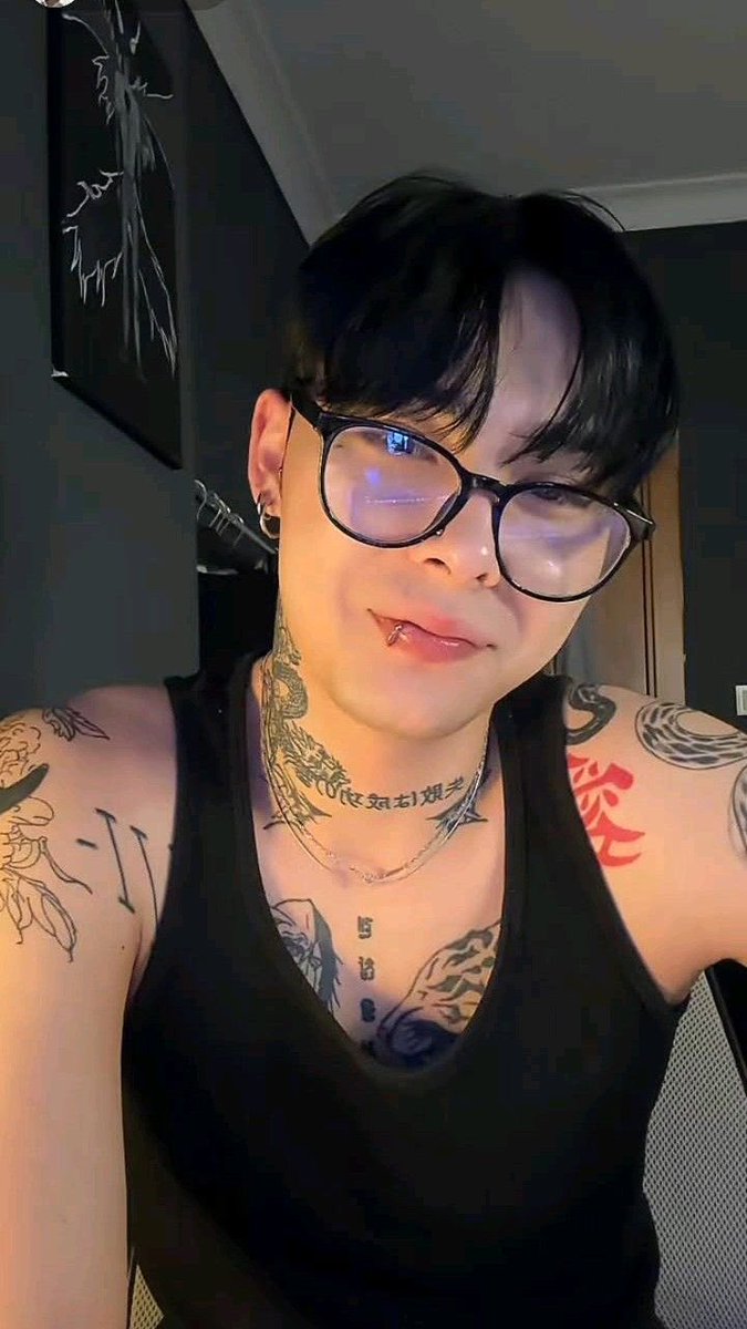 𝒥𝑒𝓃 𝓌𝑜𝑜 tweet media