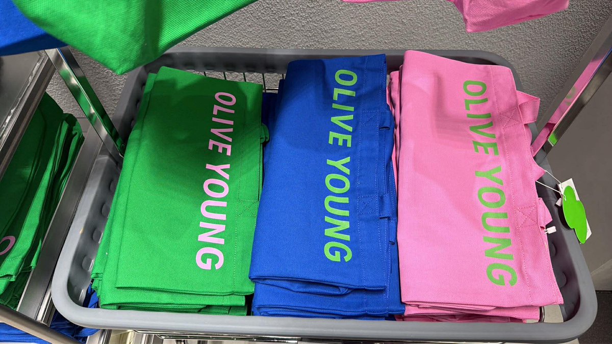 NABI SHOPPE tweet media