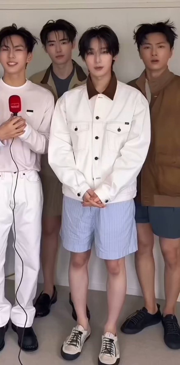 𝓷𝓸𝔂 tweet media