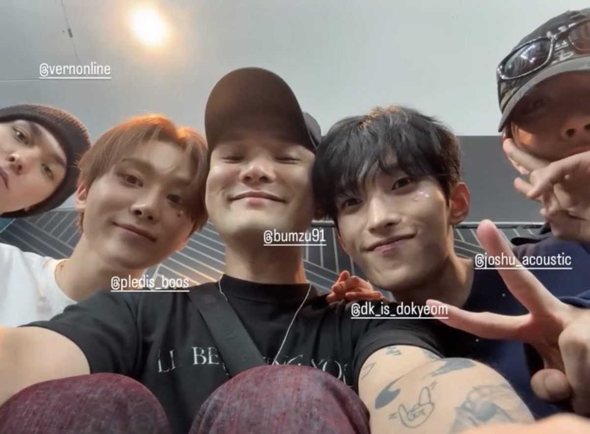 aki ☁️ tweet media