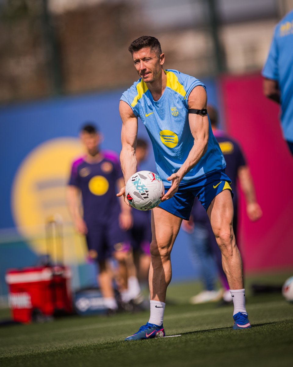 FC Barcelona tweet media