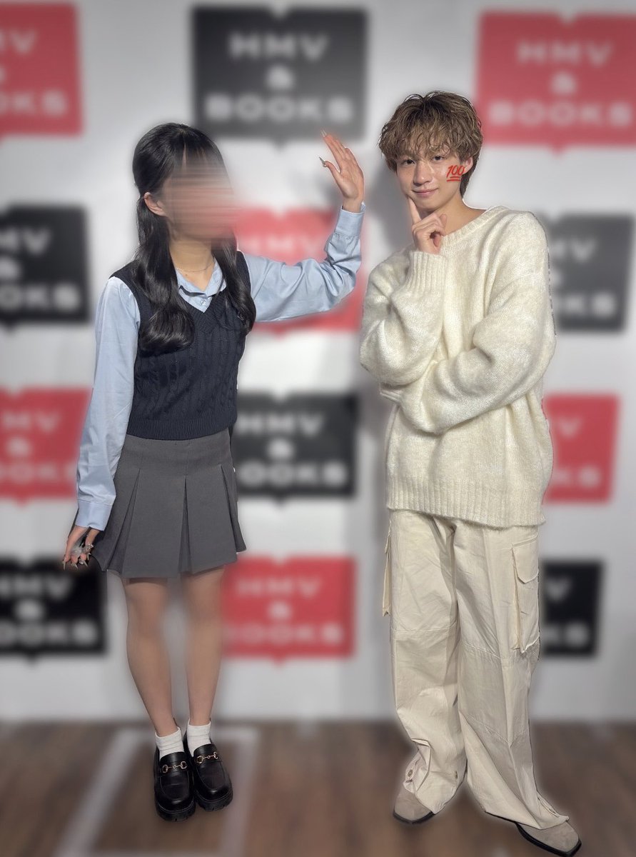 ゆあ tweet media