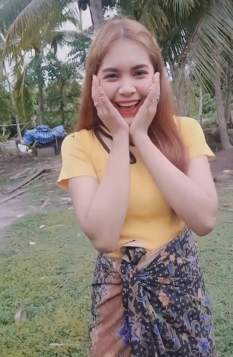 รุ้งปลายน้ำ tweet media