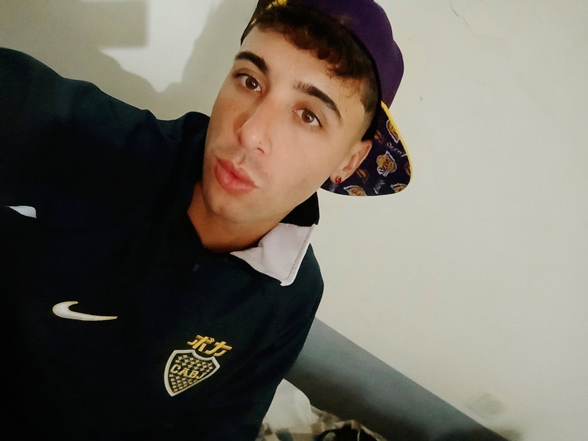 AlenFeli18's tweet image. 😝 #coffee