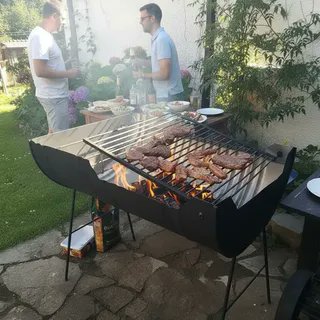 mordecki's tweet photo. @TanqueShirley No sé afile, que este es su tanque. 
Y no me queme el asado!!! https://t.co/o8fYFk1wee