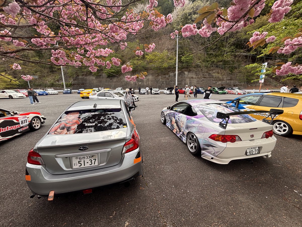 リファ tweet media