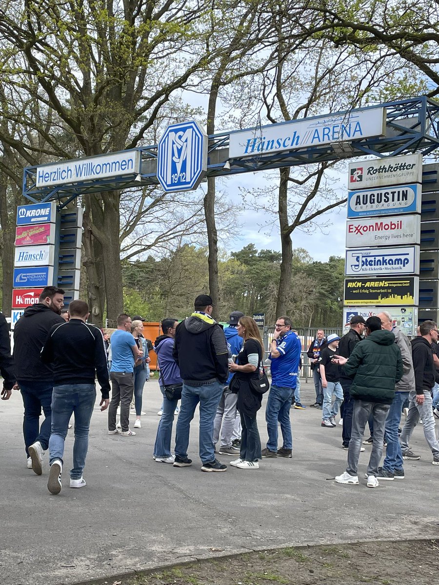 groundhoppermol's tweet photo. Maar weer eens de grens over, wedstrijd van SV Meppen meepikken #groundhoppen https://t.co/HA78HWVYyt