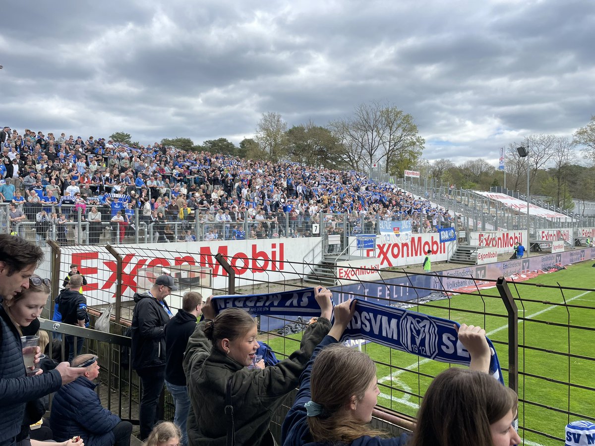 groundhoppermol's tweet photo. Maar weer eens de grens over, wedstrijd van SV Meppen meepikken #groundhoppen https://t.co/HA78HWVYyt