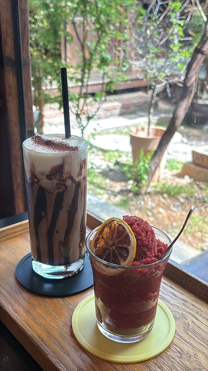 dr2xm's tweet photo. 엄마랑 데이투함💖 연극도 봤어! https://t.co/X1Nj5rhrVy