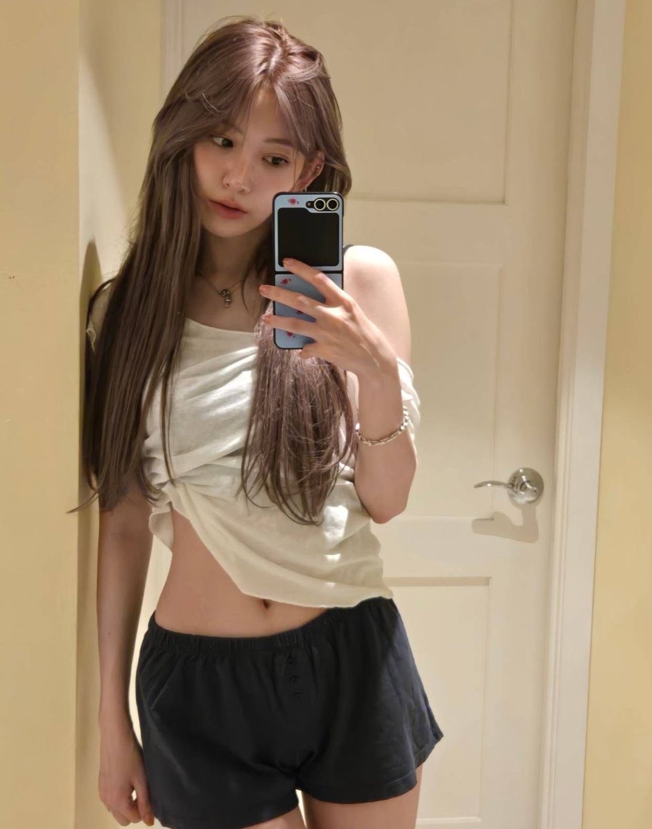 sakura thinker tweet media