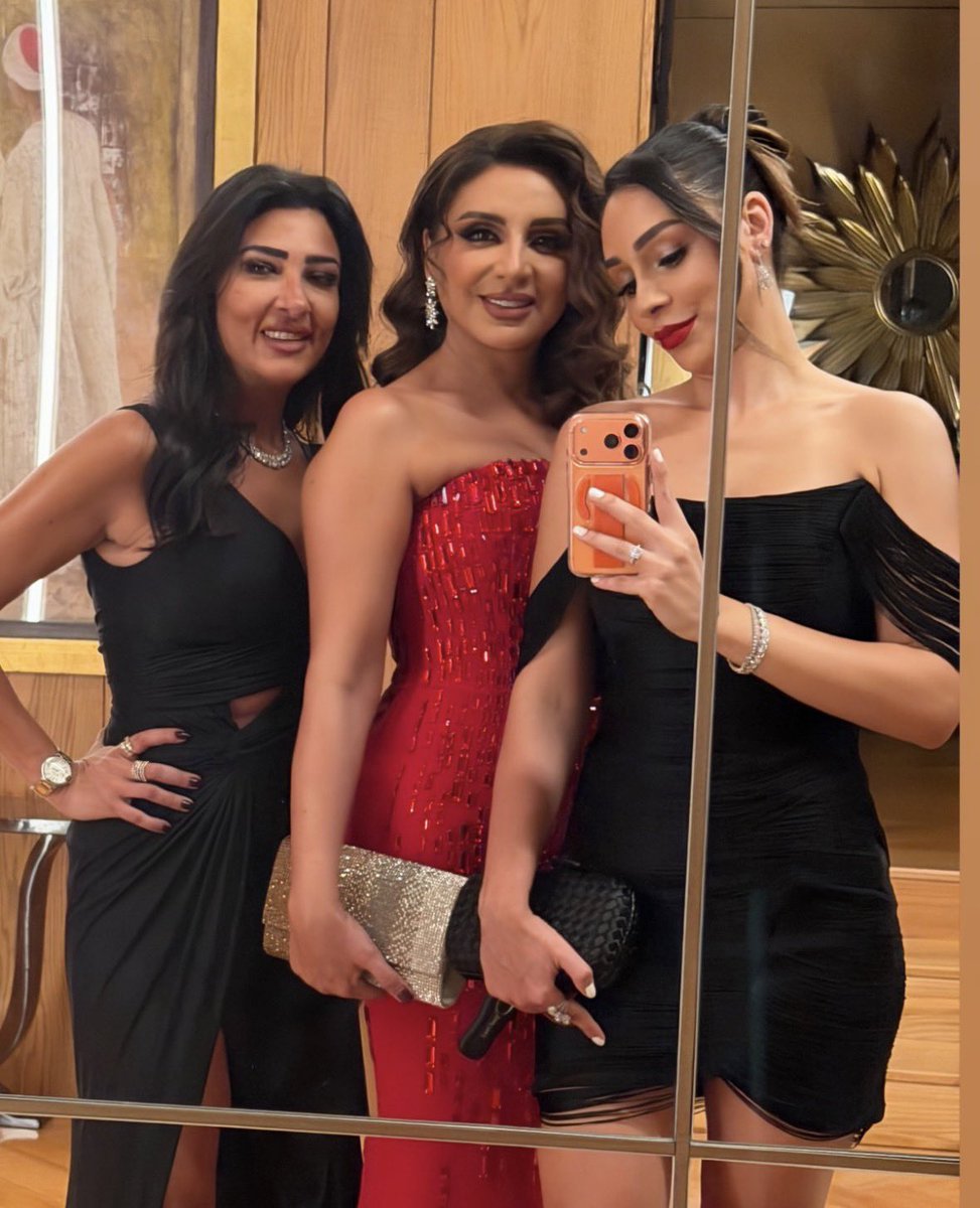 Angham World tweet media