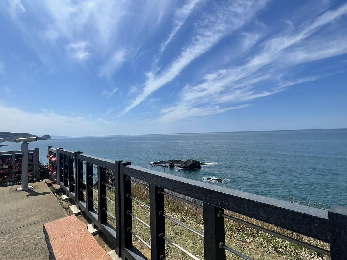 🧡🍸💜🍸🧡🍸💜🍸🧡🍸💜🍸🧡

海はデカい| ε:)っ🪄))

 #海  #どこでしょう