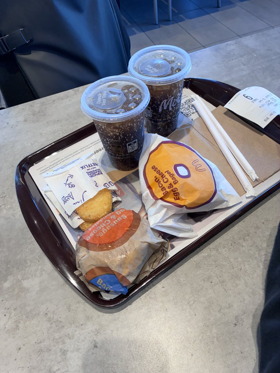 カーンさな tweet media