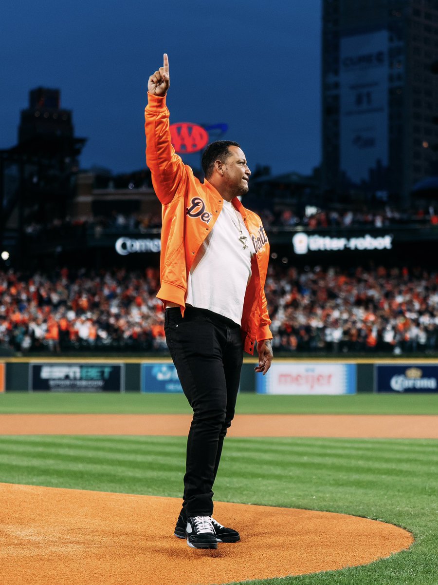 Detroit Tigers tweet media