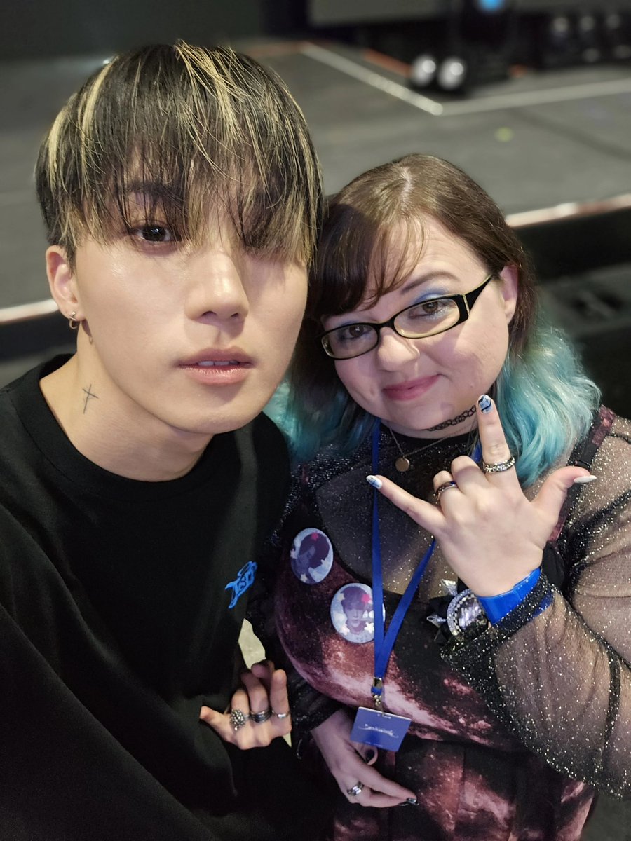 New selfies next time 😋 I love these Miami selfies so much ❤️

#OnlyBSelcaDay #OBSD #ONLYBSD #JUSTB #저스트비 #GEONU #BAIN #건우 #배인