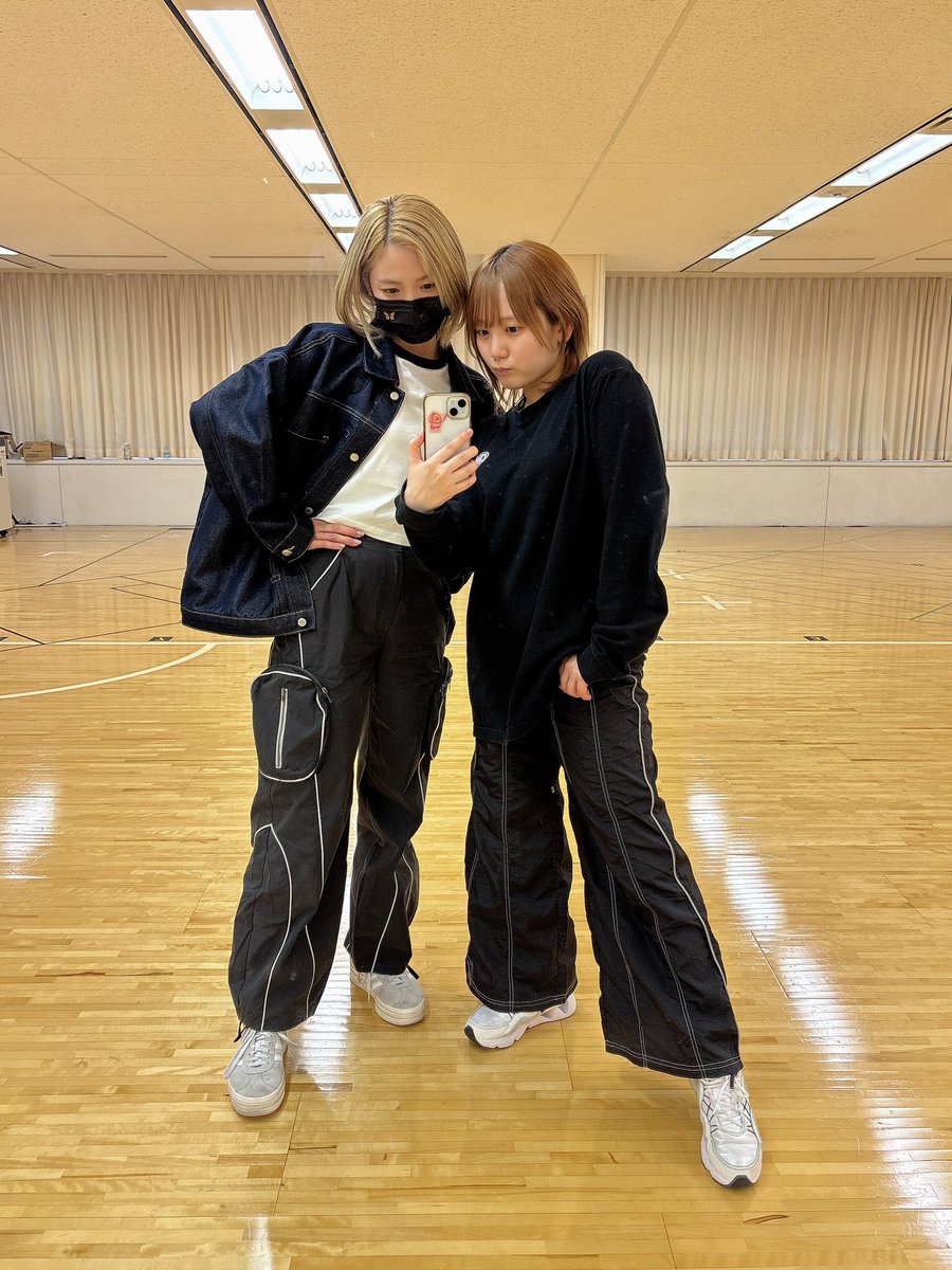 下尾みう tweet media