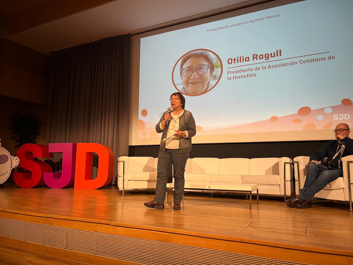 hemofilia_cat's tweet photo. Avui @hemofilia_cat participa en la presentació de #aprend-hemos de l'equip multicisciplinar de @SJDbarcelona_ca  @PatriCabre
Felicitats equip!!! Moltes felicitats per la tasca en favor de l'Hemofília #WHD2026
@HemostasiaStPau  @SETH__Oficial
@wfhemophilia
#orgulldesoci https://t.co/PuOdwbFCIQ