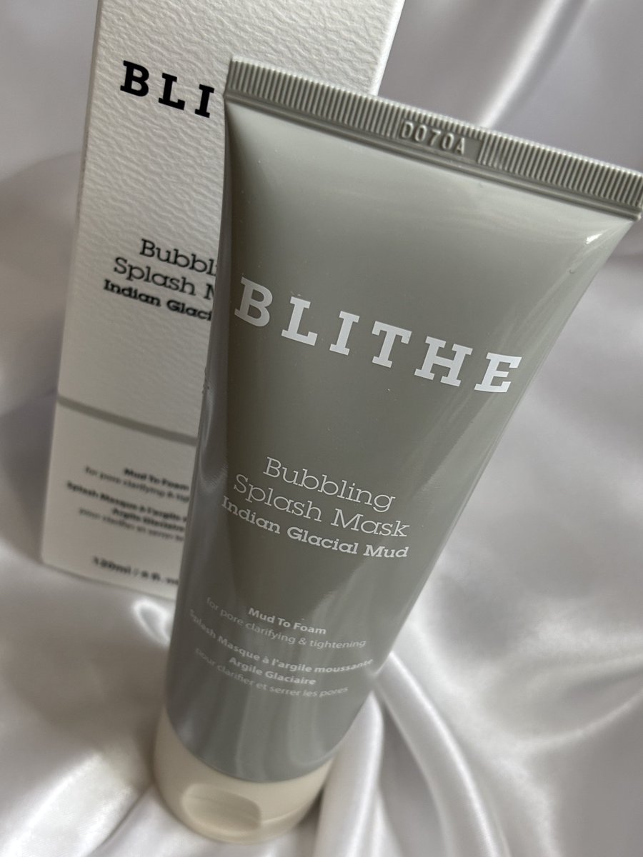 neakkkkko's tweet image. #제품제공 #RT이벤트 @blithe_kr 

블라이드에서 머드 마스크 팩투폼 제품을 보내 주셨어요〰️

#RT 추첨 세 분께 동일한 제품 보내 드립니다!

자세한 제품 설명은 타래로❗️