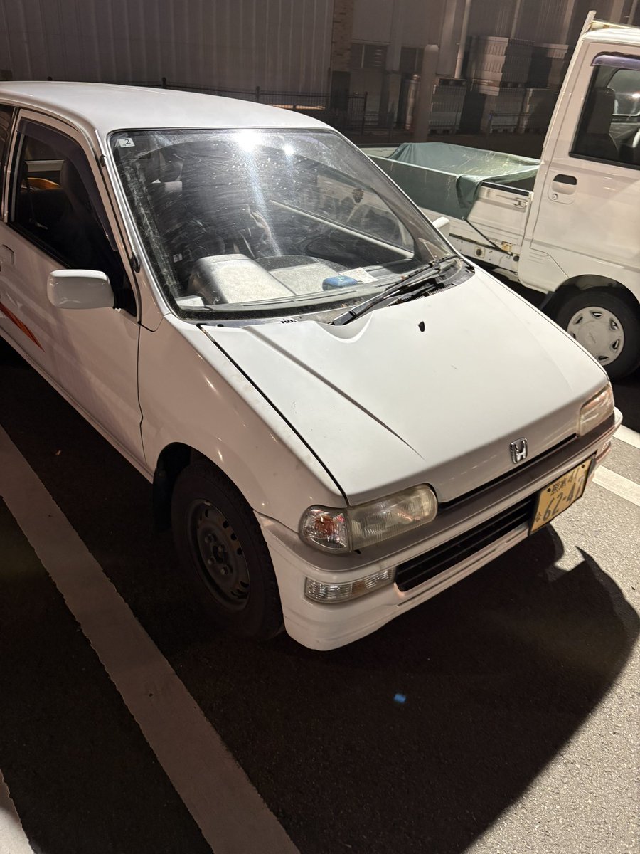 ありえない位置についたありえない部品を交換してファンがブン回るようになった