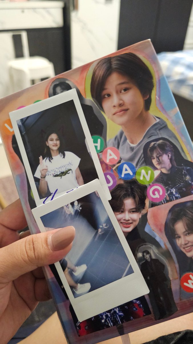 Happy_maii's tweet image. ไม่ได้เจอลูกนาน ความโก๊ะโครตจะเยอะ..มัมขอโทดดดด
✅️ชัตเตอร์เอง บ้าบอมาก
✅️ปากกาตกวนอยู่อย่างนั้น
✅️และยิ้มบ้าตลอดเวลา
#siren
#siamsquare 
#Singha_Luang 
#สิงห์เหลืองสุนทร 
#คลั่งรักสิงห์