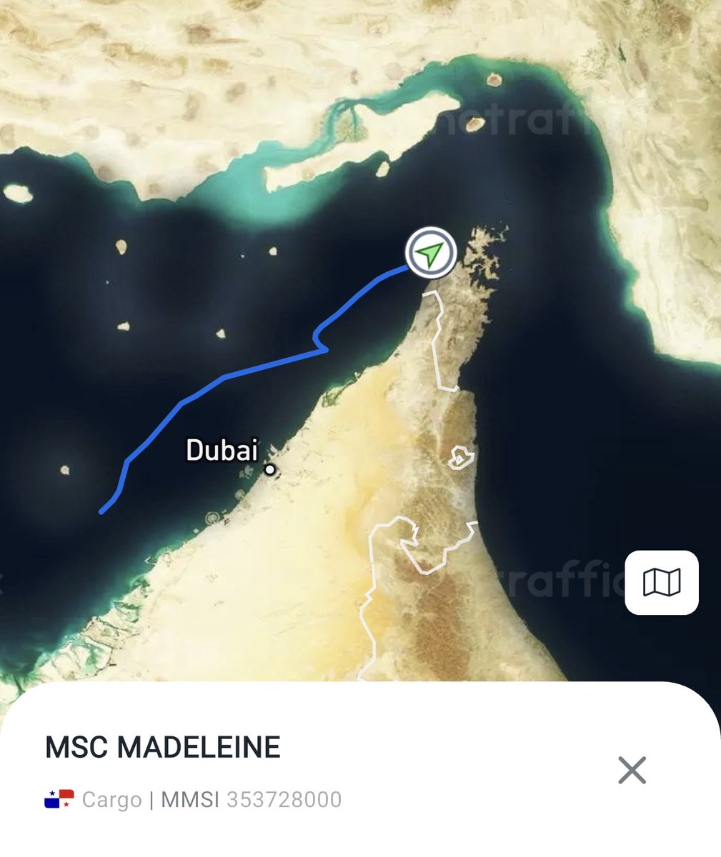 دانشمند ناراضی tweet media