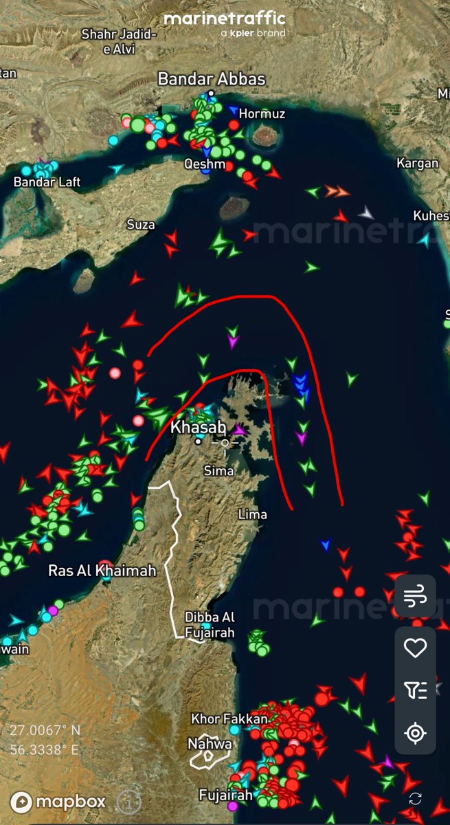 دانشمند ناراضی tweet media
