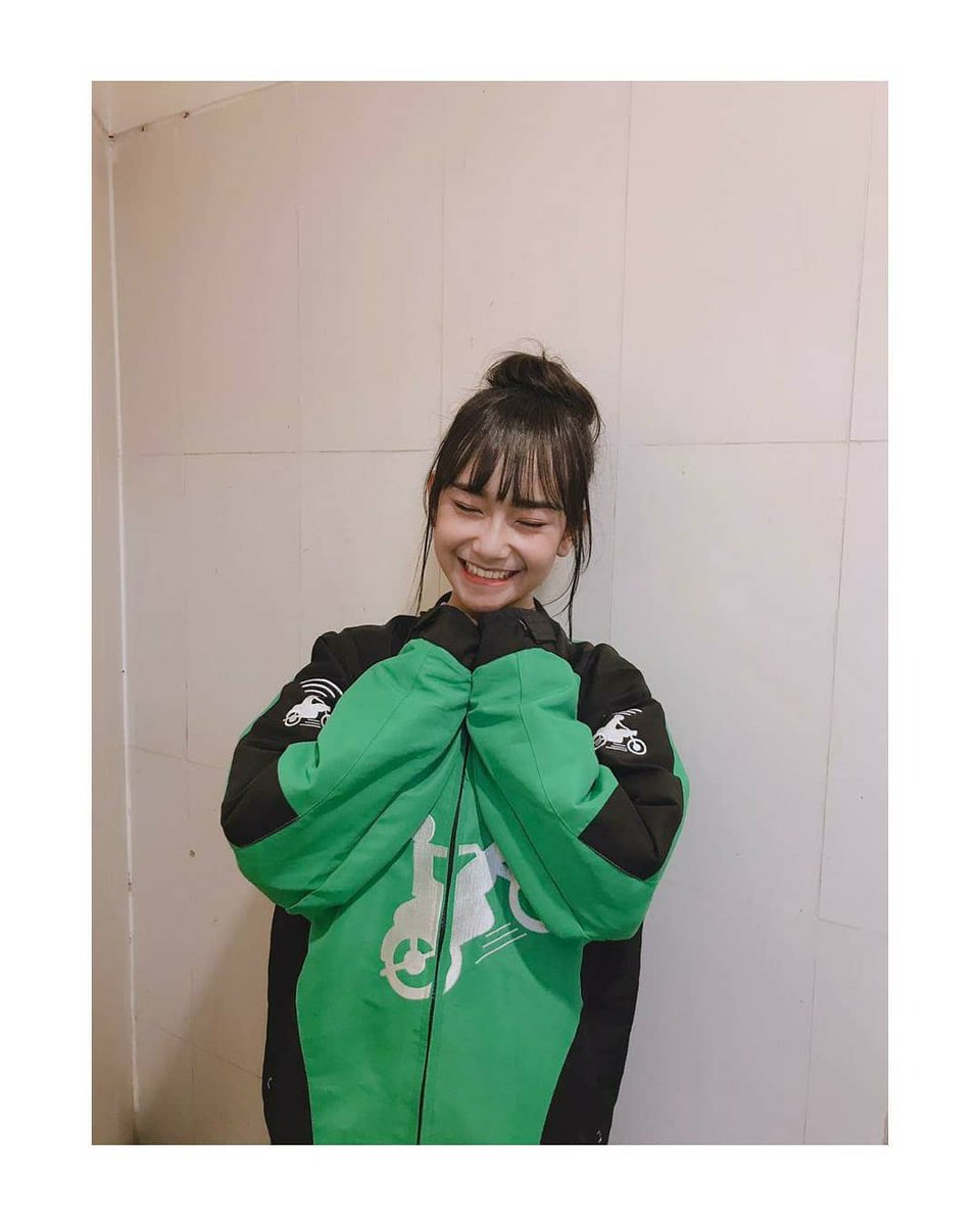 😉🤫 tweet media