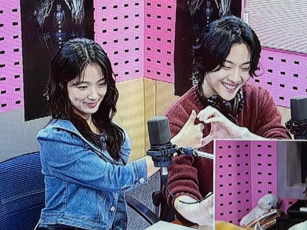 พี่จงวอนใช้โควต้ายิ้มแฉ่งหมดแล้วมั้งปีนี้ น้องน่าเอ็นดู​มากมั้ยพี่💗