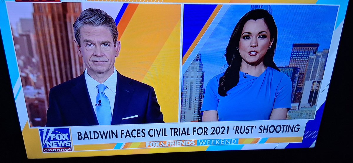 AndrewJohnDunn's tweet image. @ChanleySPainter makes @FoxNews so much better please give Chanley her own 2 hour weekend show #Legend #MVP #TeamChanley ❤️🙏