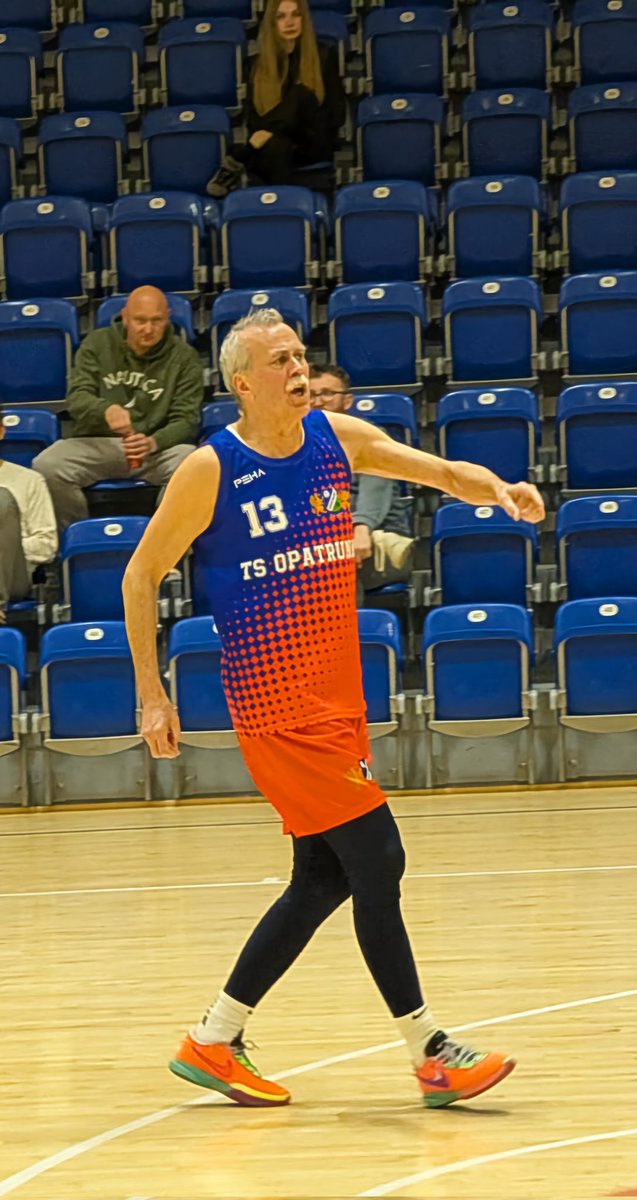 Jerzy Warlikowski tweet media