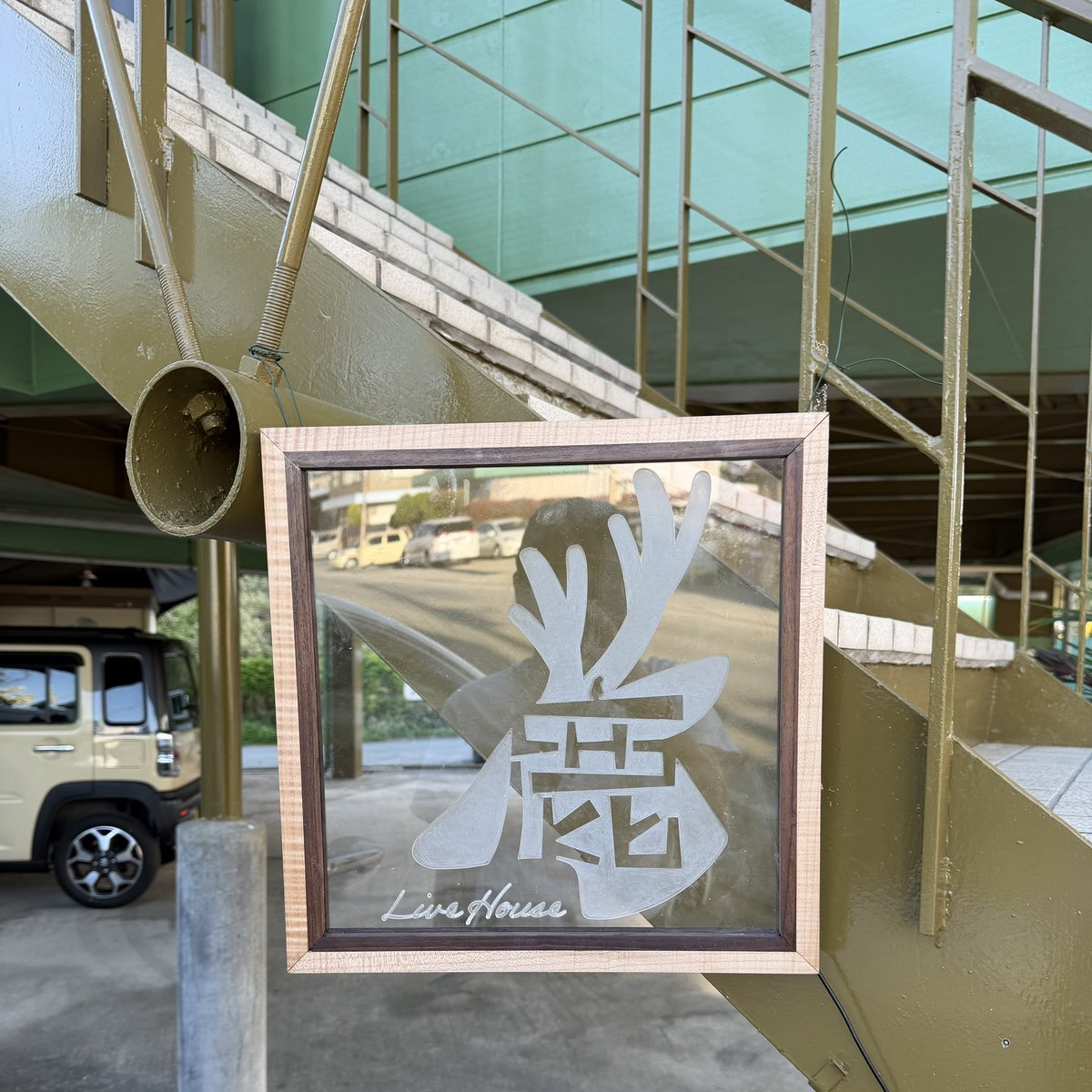 ユーミ tweet media