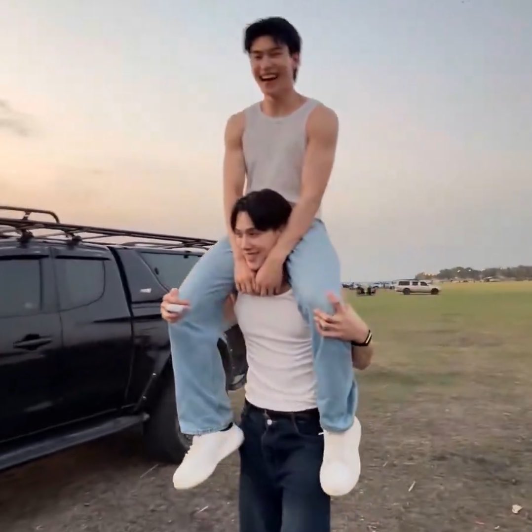ตุ๊บป่องด๊องด่อง🐥 tweet media