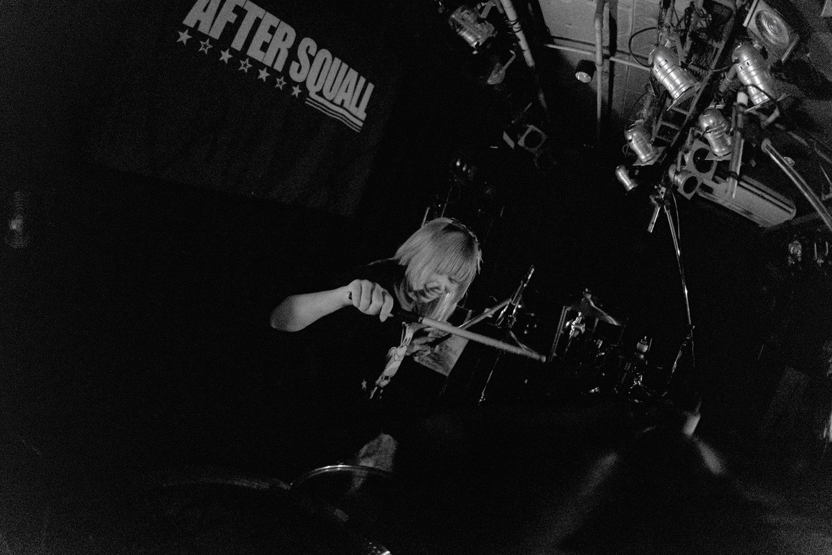 SUN TAiL tweet media