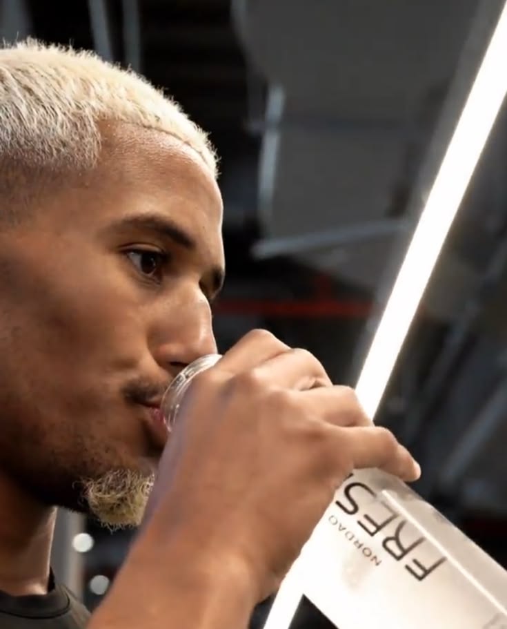 Bukayo Rice🤍❤️ tweet media