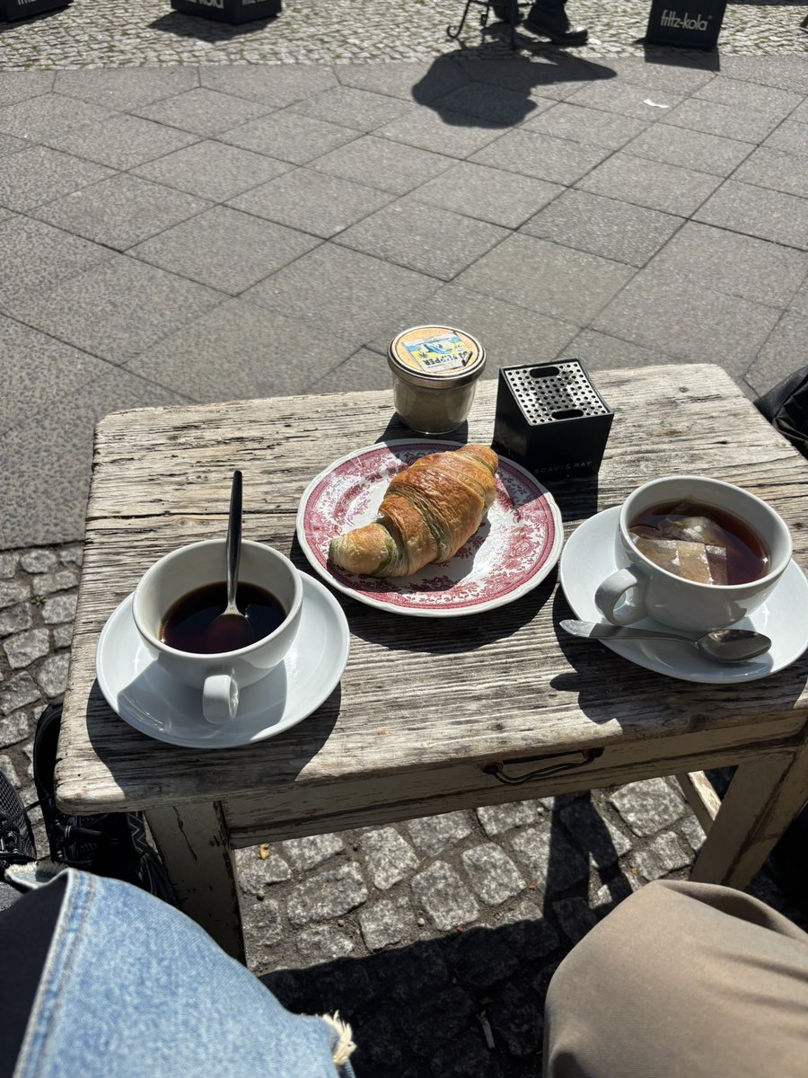 베를린 봄 너무 좋아서 기절할것같다