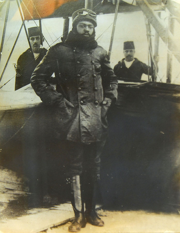 harun_t10's tweet image. First black military/fighter pilot in the world. Member of Ottoman and Turkish Air Forces. Colonel Ahmet Ali Çelikten. ✈️
