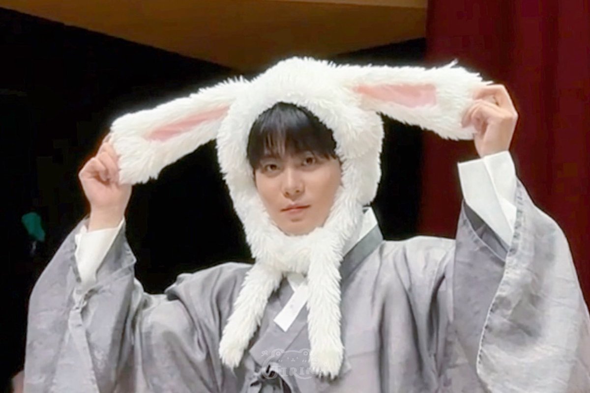 jirin_00_'s tweet image. 260219 MS

바니 바니   ꒰ა 🐰ྀི ໒꒱ ‧ ₊ 

#종호 #JONGHO  
#ATEEZ #에이티즈